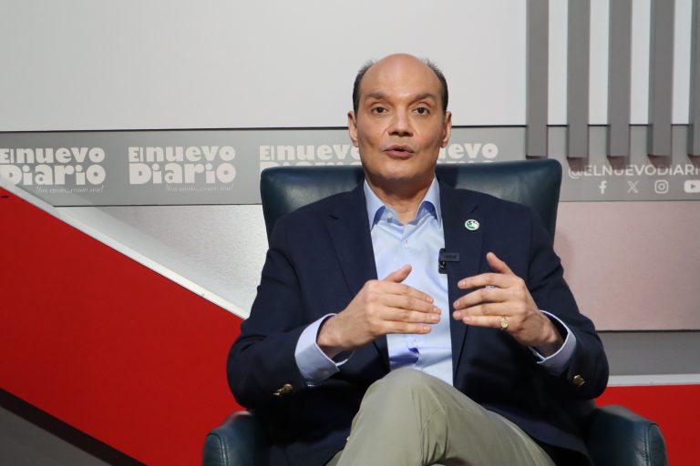 Ramfis Domínguez Trujillo niega vínculos familiares con Susana Trujillo