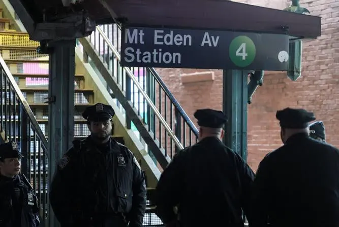 Delitos en el metro NYC disminuyen