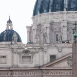 Los cardenales afrontan el problema de las finanzas, uno de los retos para el nuevo papa