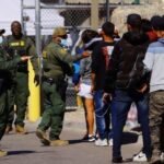 Mayoría EU está en desacuerdo con políticas migratorias Trump